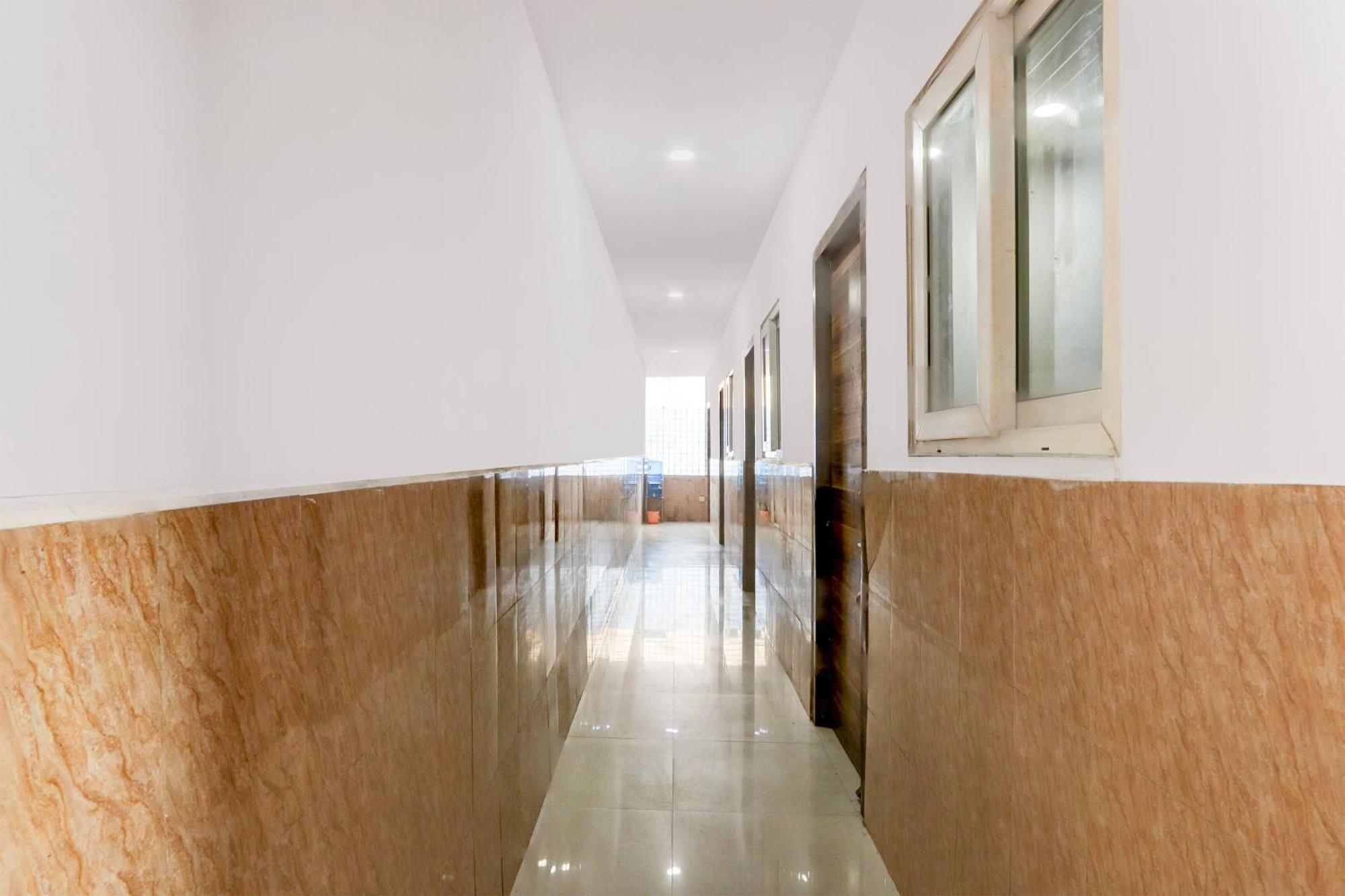 Spot On Hotel Aaraadhya Residency Hyderabad Exterior photo
