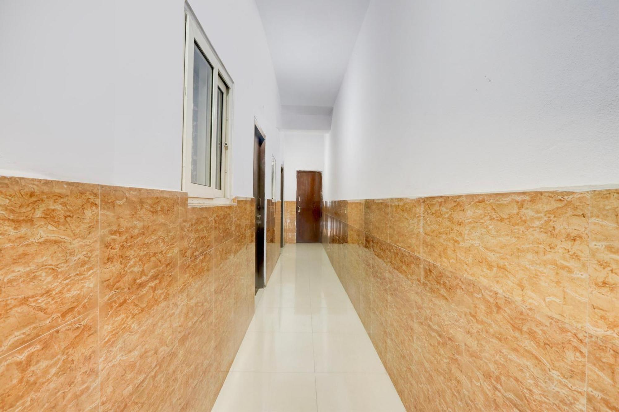 Spot On Hotel Aaraadhya Residency Hyderabad Exterior photo