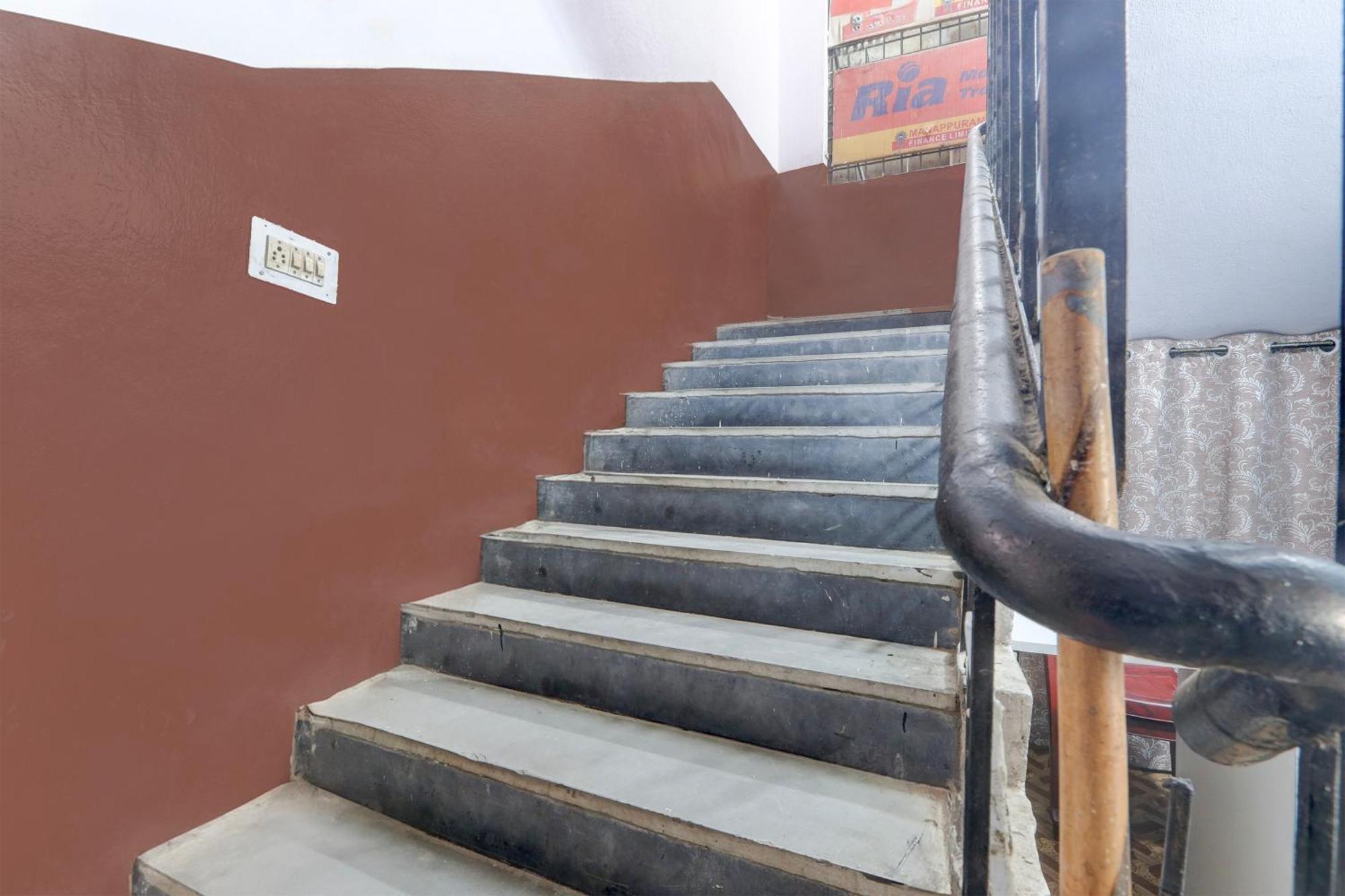 Spot On Hotel Aaraadhya Residency Hyderabad Exterior photo